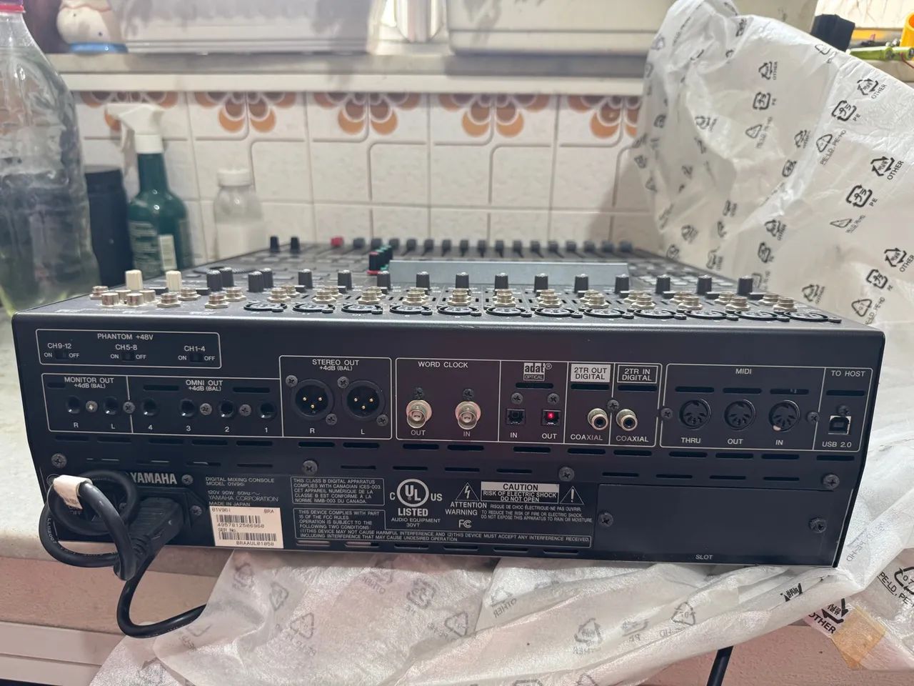 Mesa de Som  Yamaha O1V96i - Foto 3