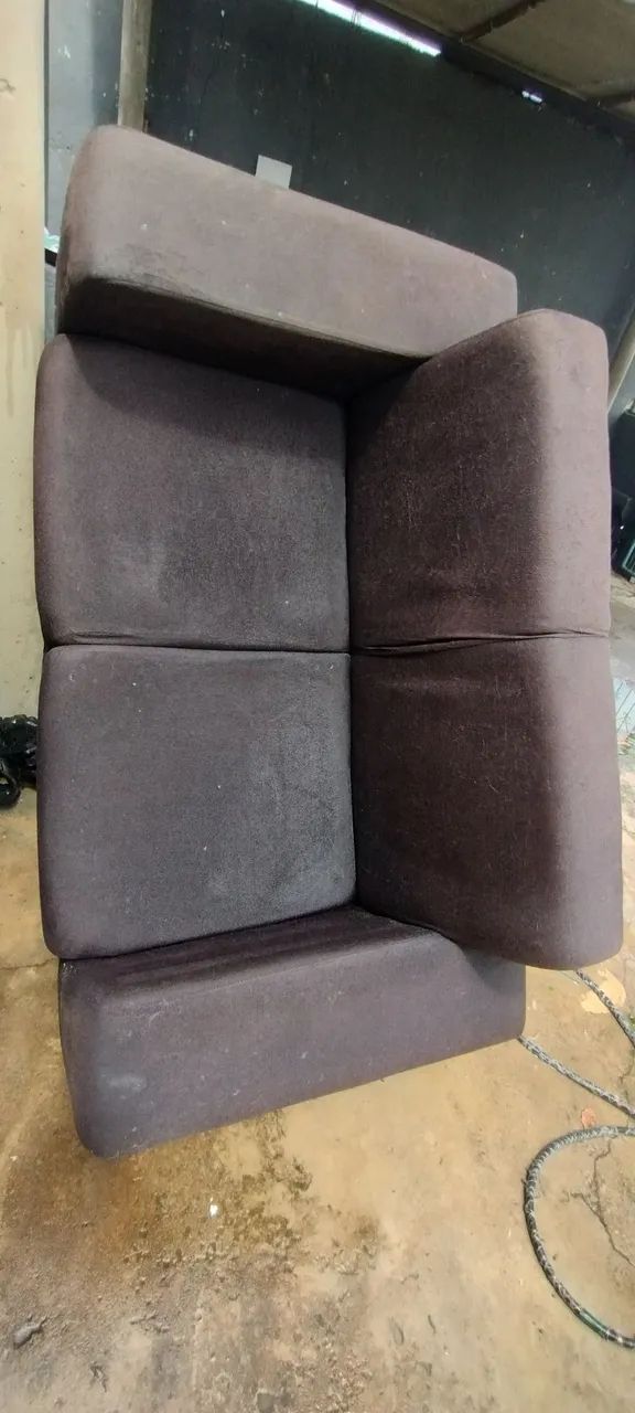 Sofá dois lugares65562845722755121
