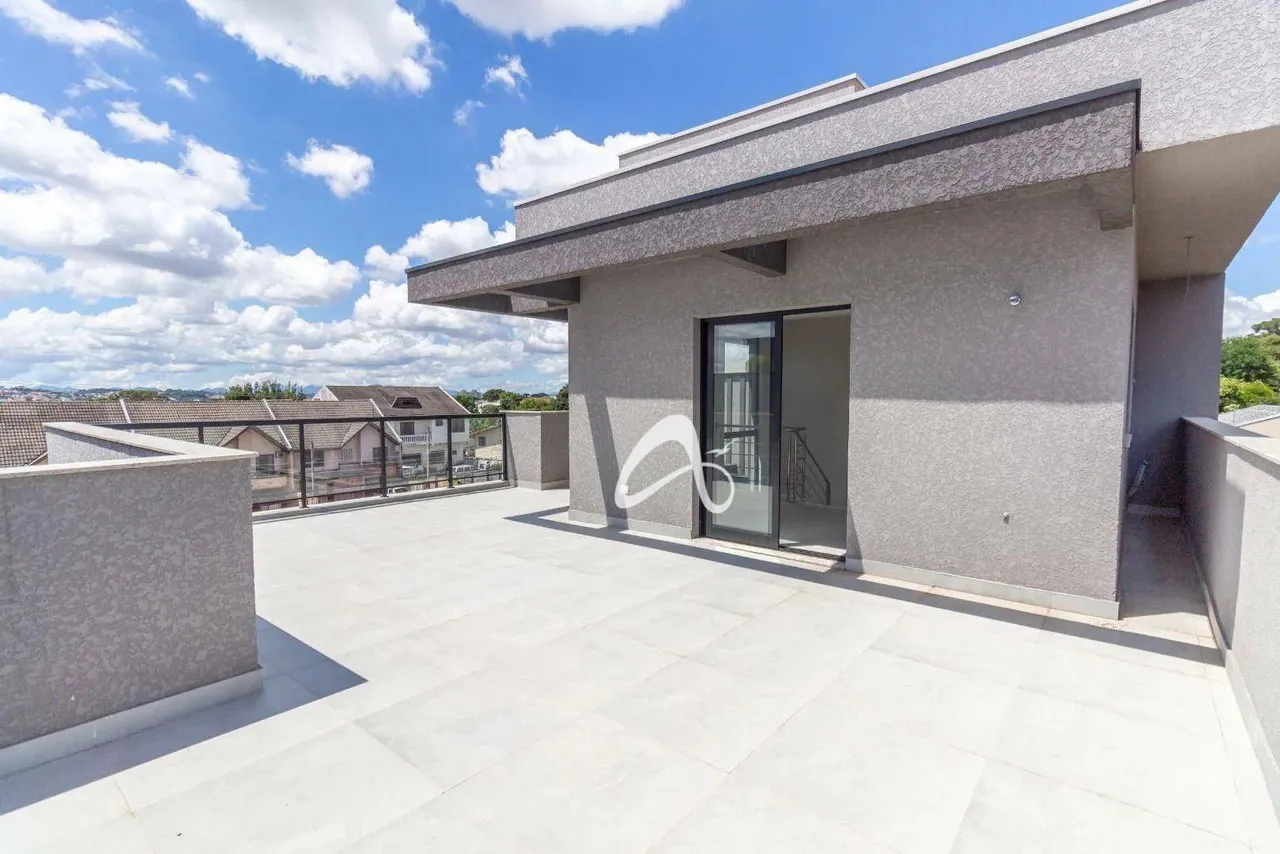 Triplex novo à venda, com terraço e 138,99 m² no Bairro Boqueirão Curitiba/PR.