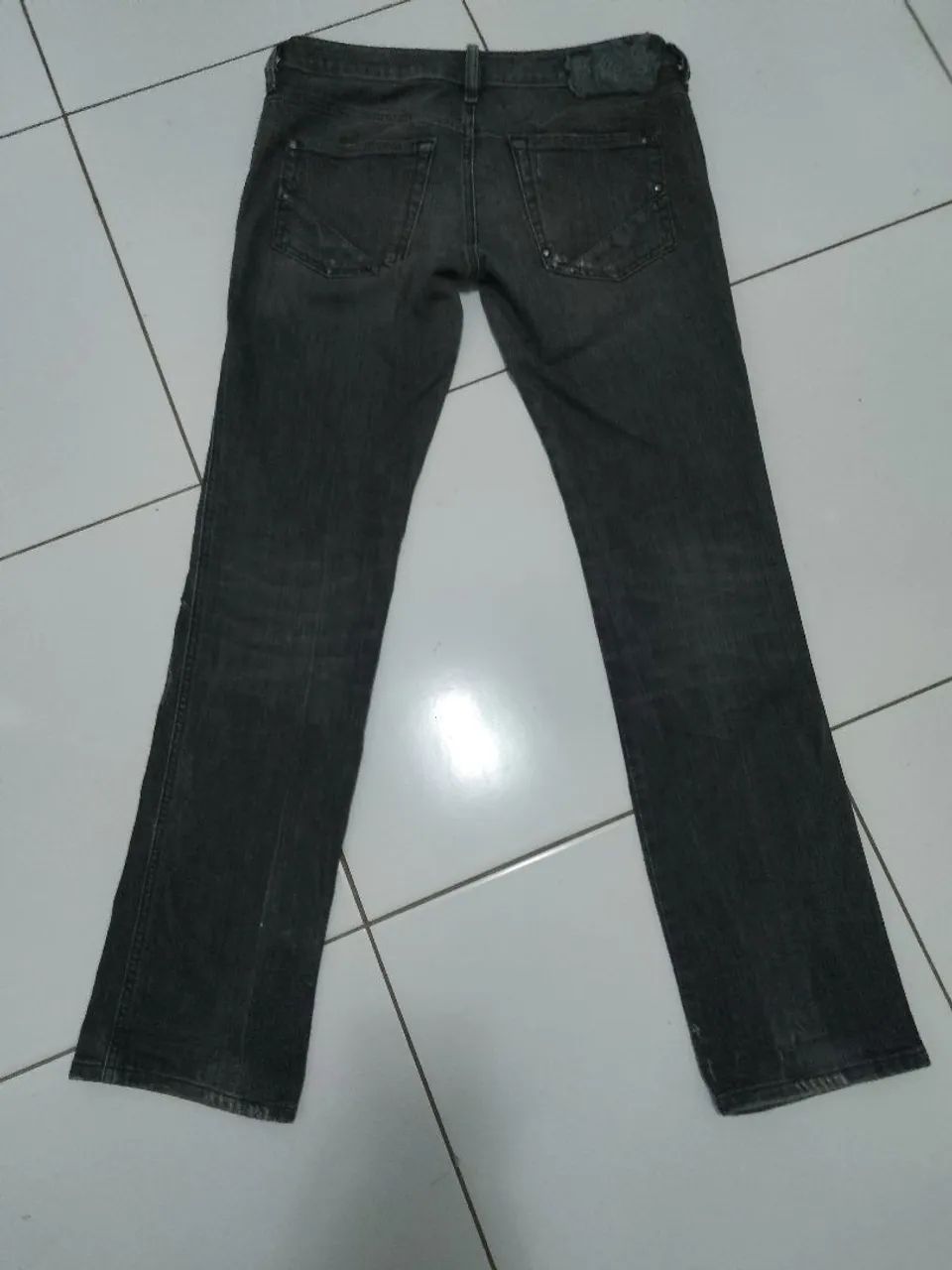 Calça Jeans Diesel modelo LHELA básica linda!!! - Foto 4