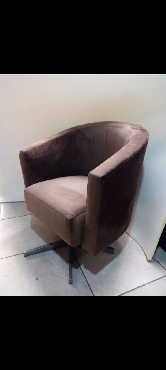 Poltrona Giratória em Suede Marrom - Foto 3