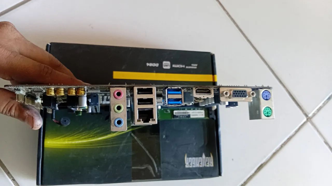 KIT UPGRADE I3 7350K 4.2 GHZ 8GB DDR3 - Foto 2