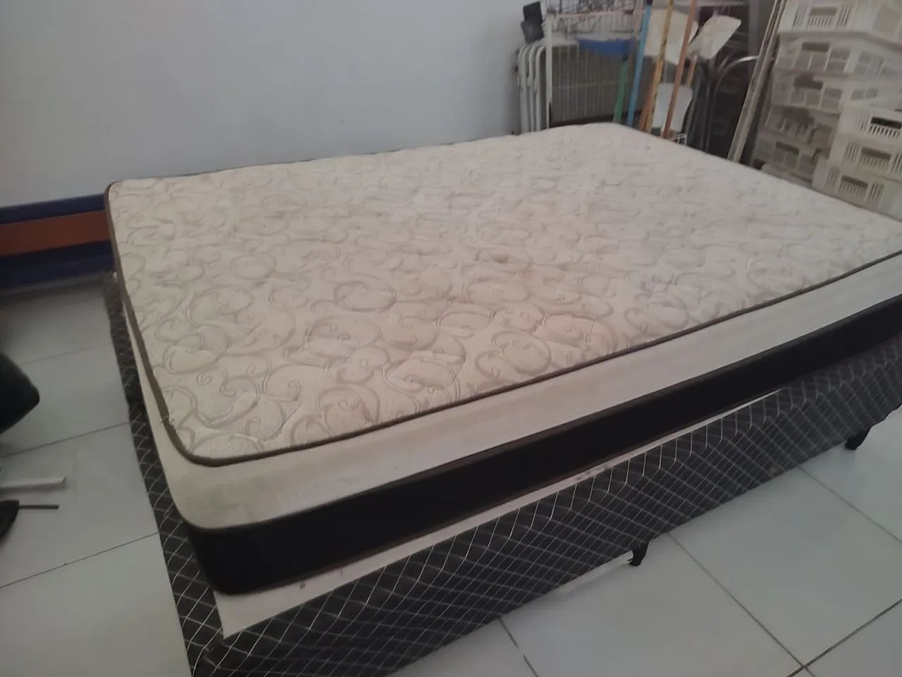 Cama de casal pouco usada.  - Foto 3