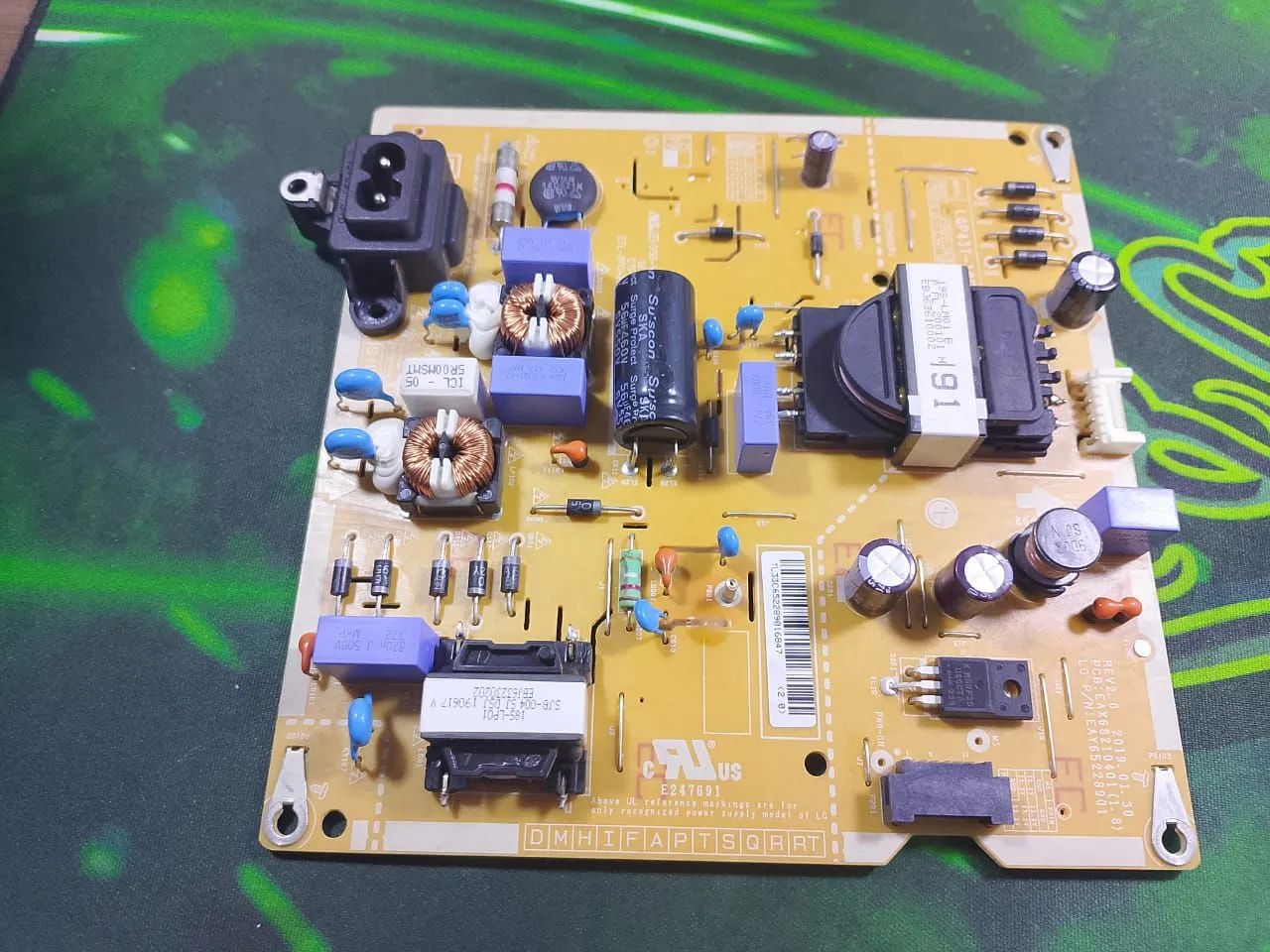 Placa fonte TV LG 43POL