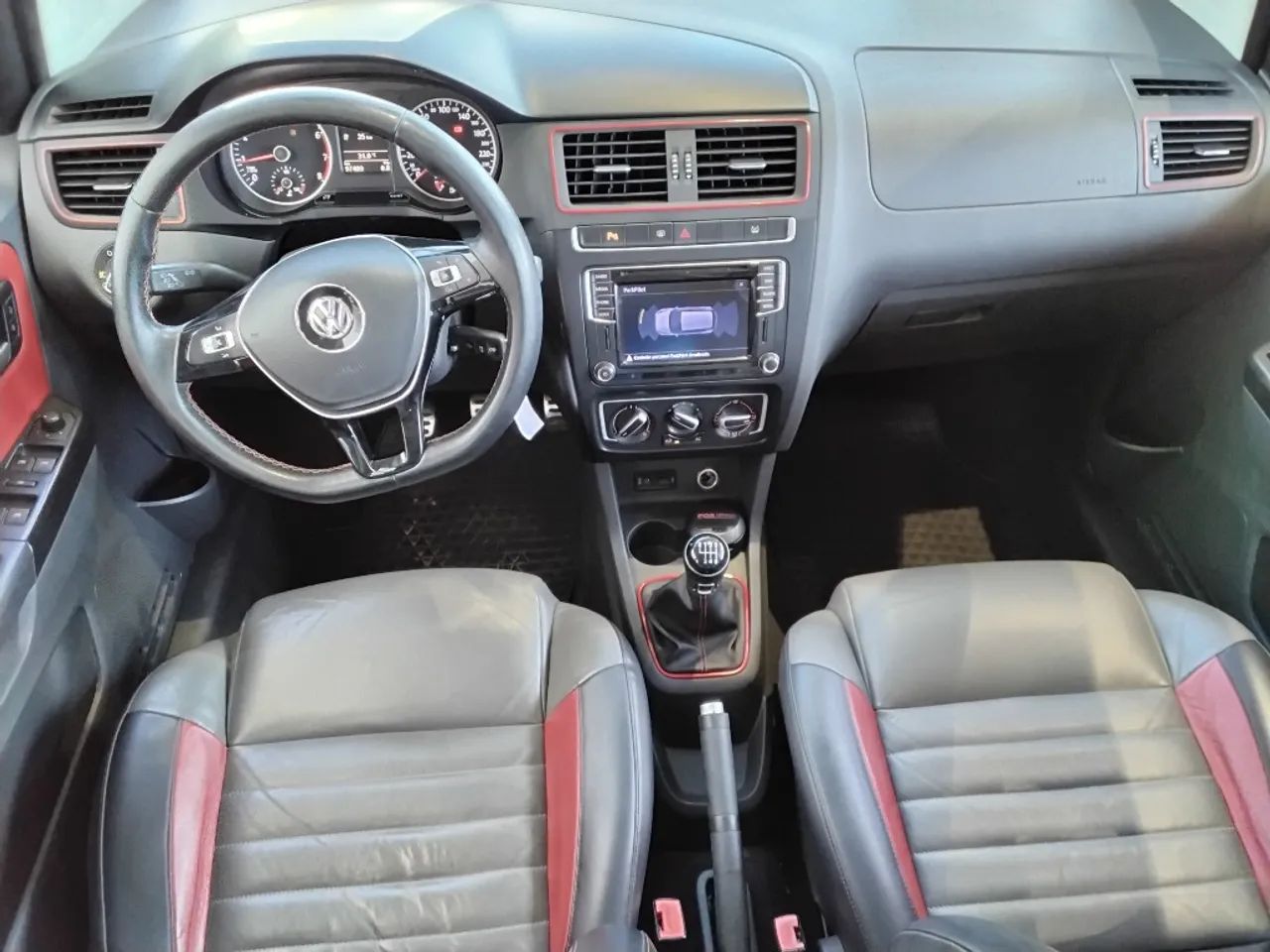Volkswagen FOX 1.6 MSI PEPPER 16V FLEX 4P MANUAL - Foto 4