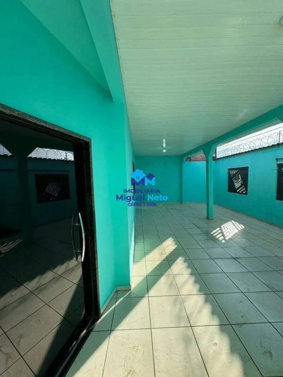 Casa a venda no bairro Aponiã!