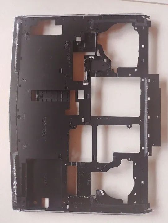 Base Botton Dell Alienware 17r4