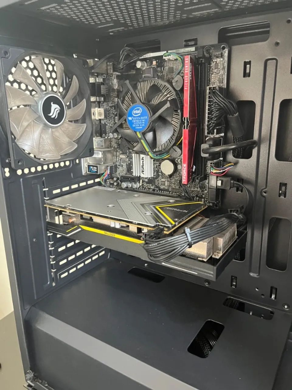 PC Gamer + Acer Monitor with 165Hz Support64739262144385123