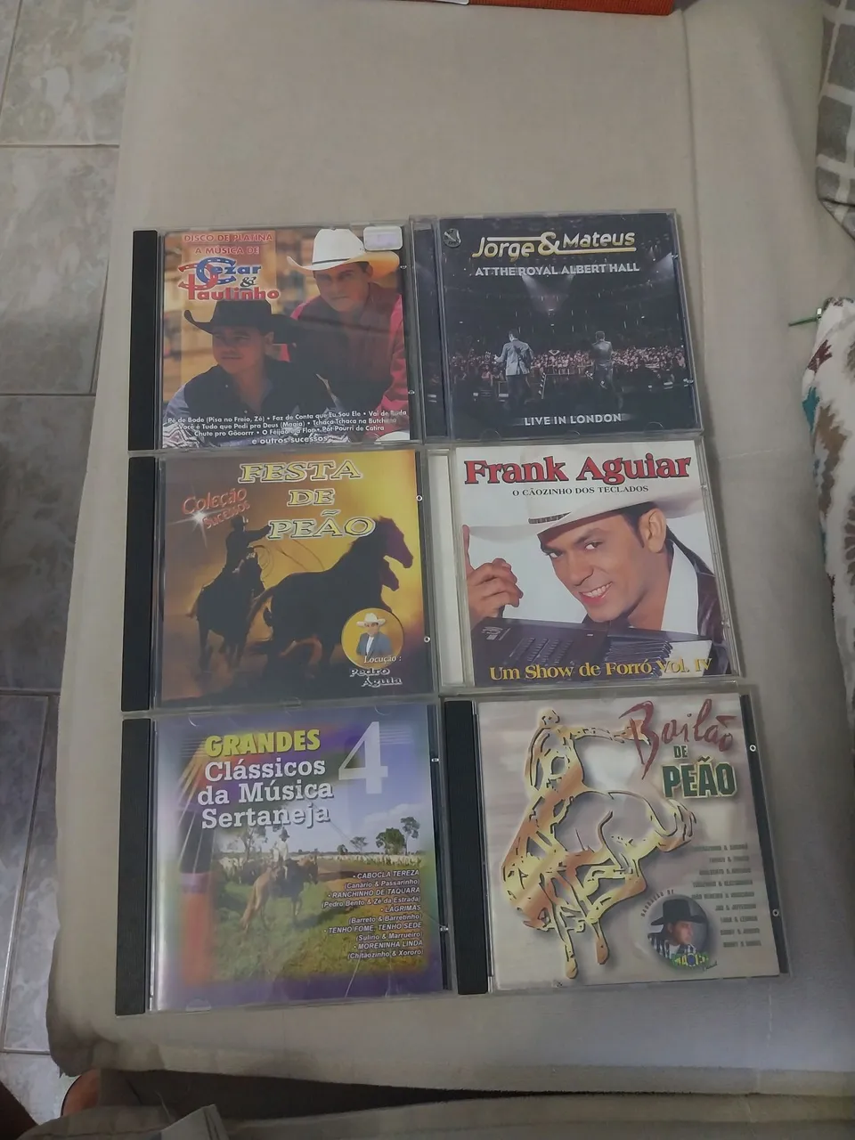 Coleção de CDs Sertanejos Variados