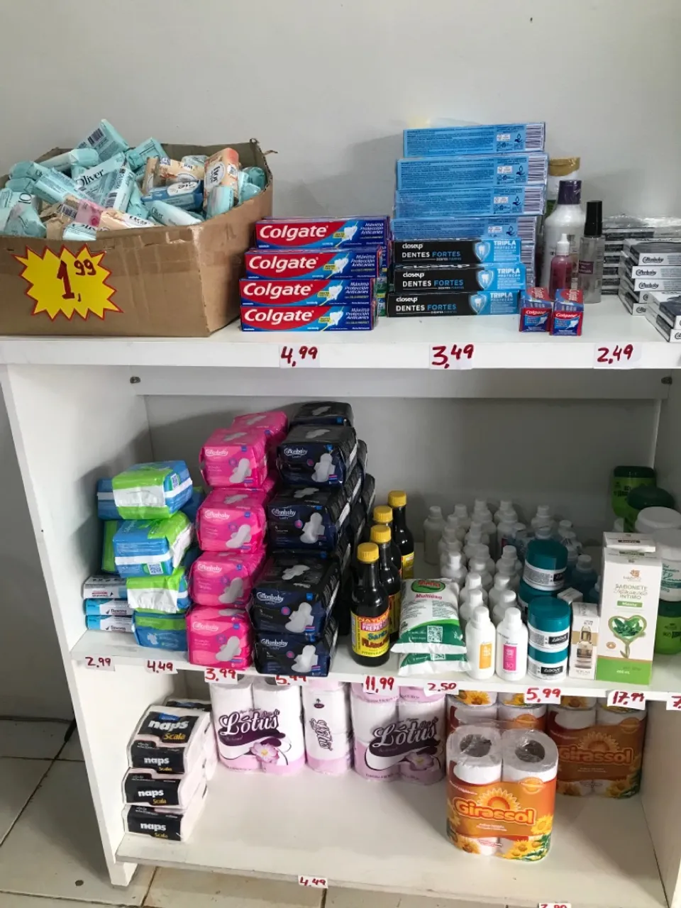 Vende-se mercantil em plena atividade