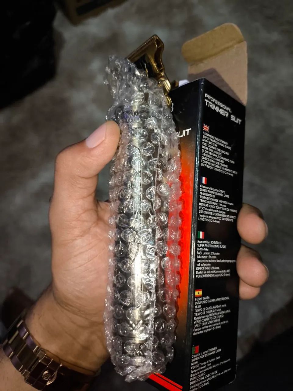 MAQUINA DE CORTAR E BARBEAR  - Foto 3