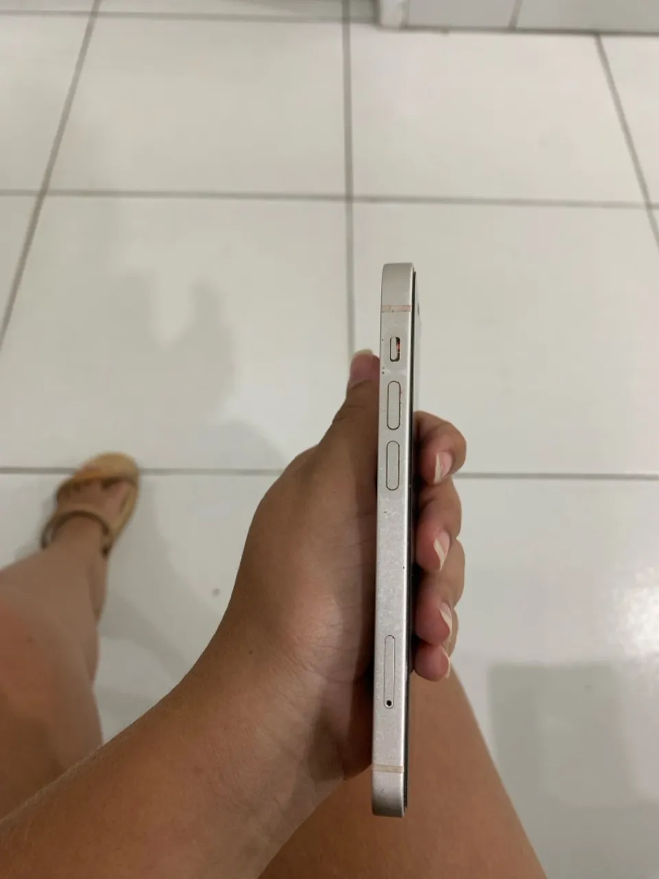 Celular em ótimas condições, estado de NOVO!