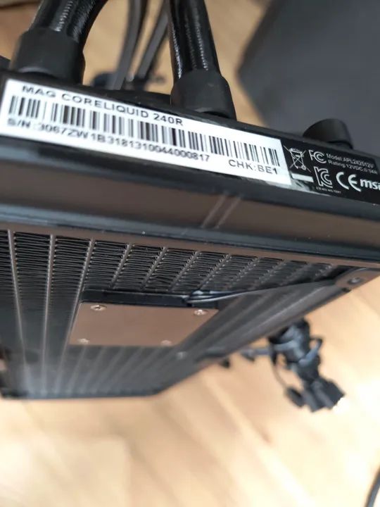Refrigerador De Líquido Para CPU MSi Mag Core líquid. 240R - Foto 3