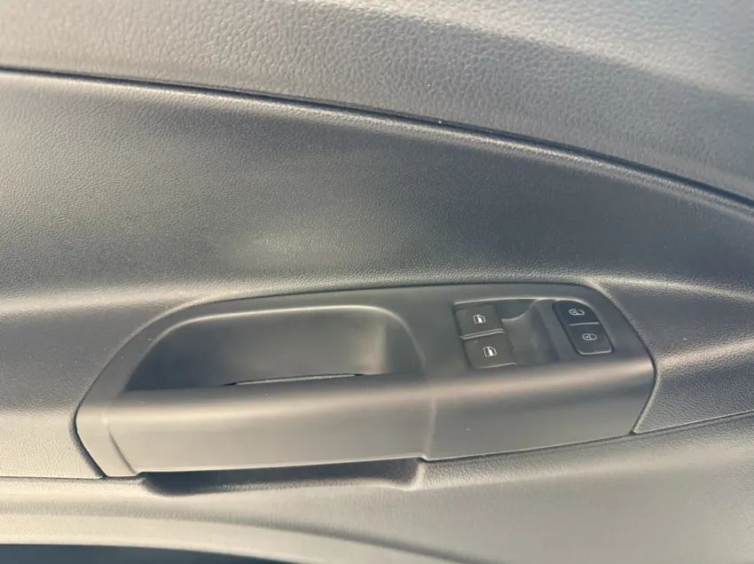 Volkswagen Saveiro Robust 1.6 Total Flex 8V 2025 - Foto 15