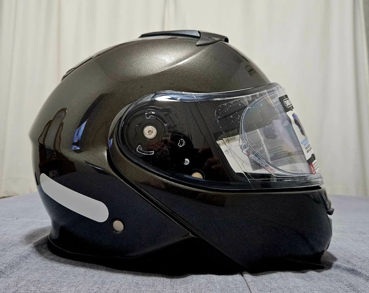 Capacete Shoei Neotec 2 Anthracite tamanho 58 (M) - Foto 4