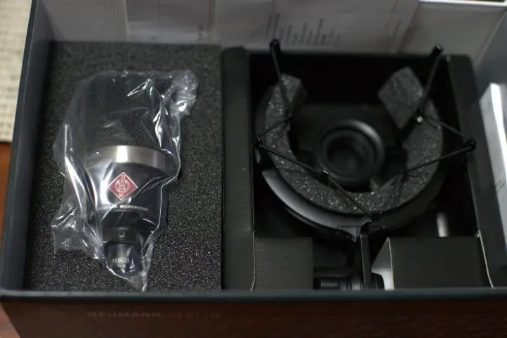 Microfone Neumann Tlm 102 Studio Set.(sem uso) - Foto 5
