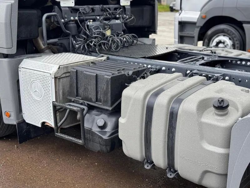 MERCEDES-BENZ AXOR 2544 S 6X2 2P 2014 - Foto 4