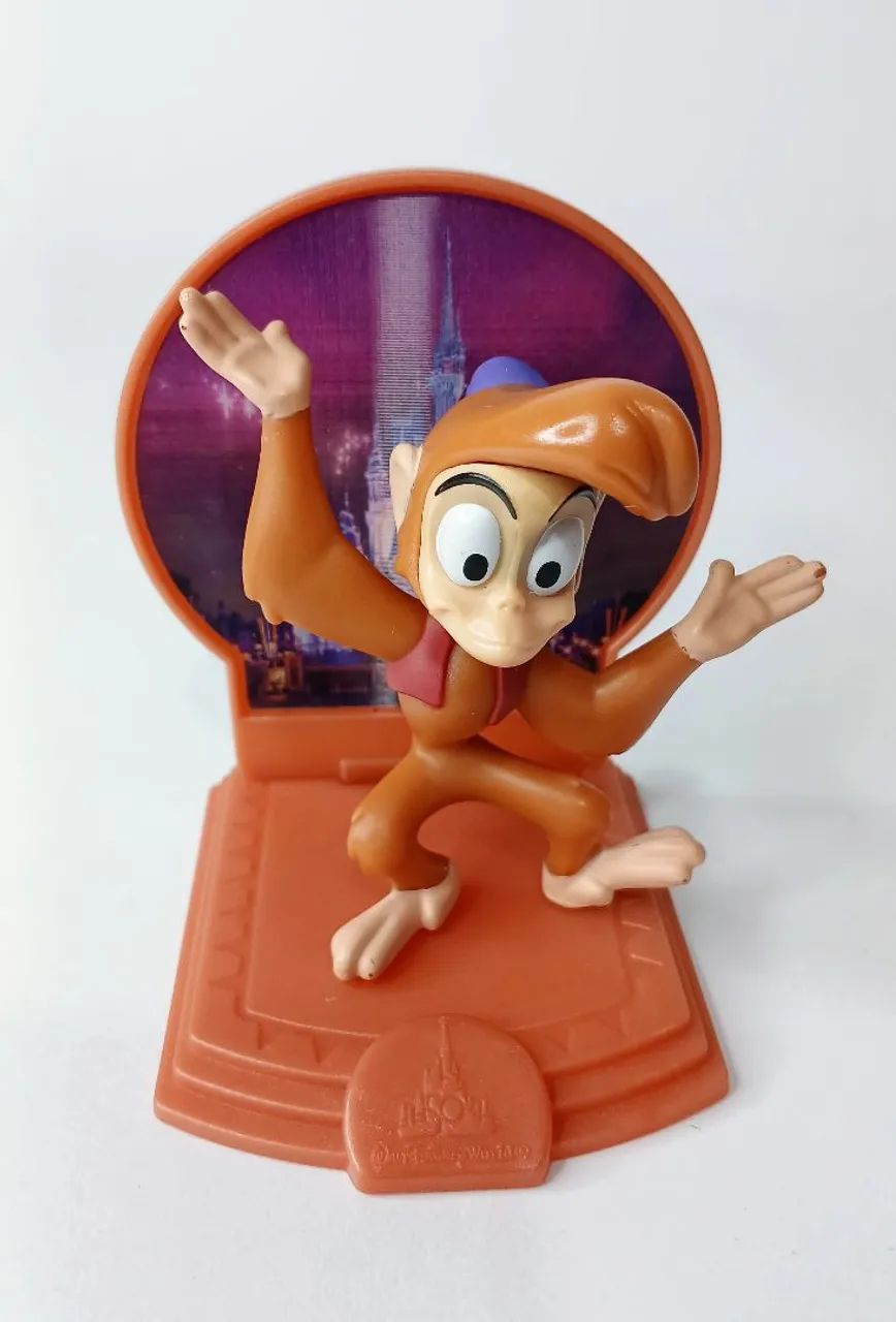 Bonecos McDonald's 50 anos Disney  - Foto 2