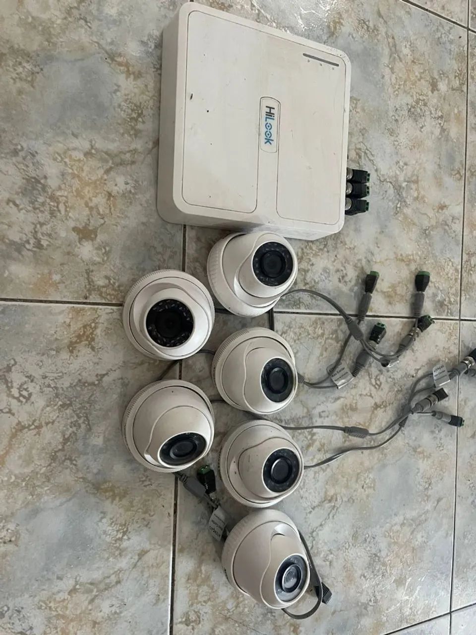 Camera segurança ? Kit CFTV Hikvision - Completo