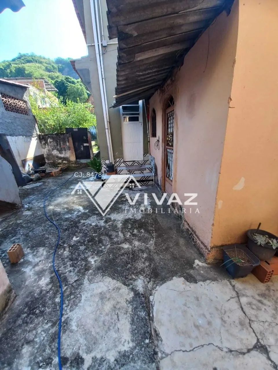 Ótima Casa de Vila com 03 Quartos Amplos e Quintal em Cavalcanti - Foto 3