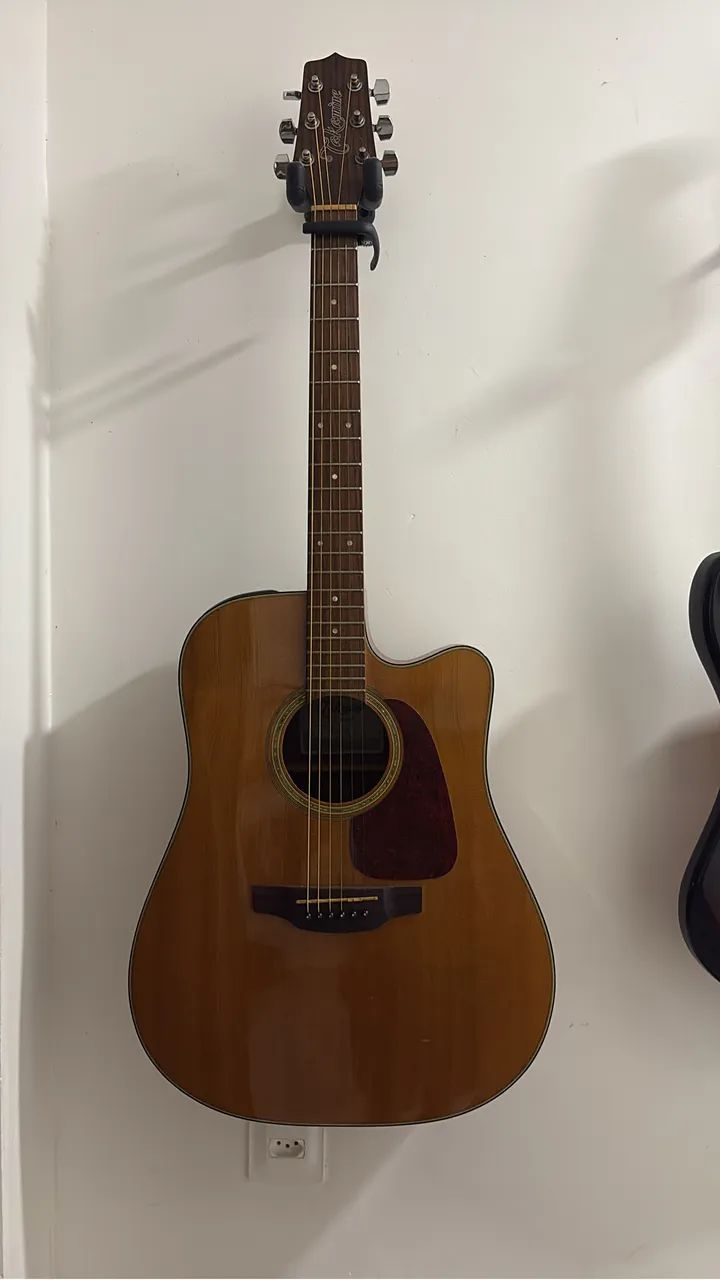 Violão takamine tampo maciço 