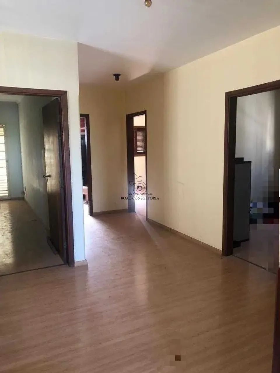 Imóvel Comercial de Alto Padrão: Versatilidade e Visibilidade Estratégica - Foto 4