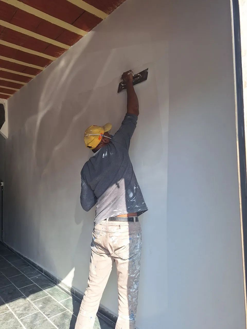 PINTOR PROFISSIONAL/ MARQUE SEU ORÇAMENTO - Foto 2
