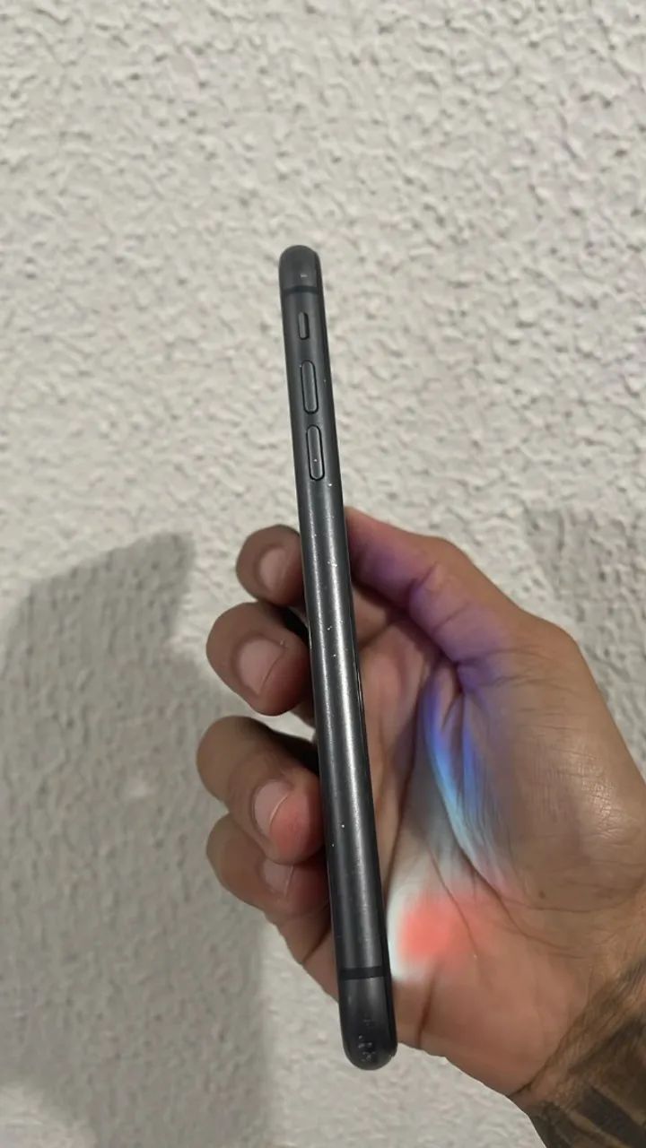 IPHONE 11 PRA SAIR LOGO - Foto 3