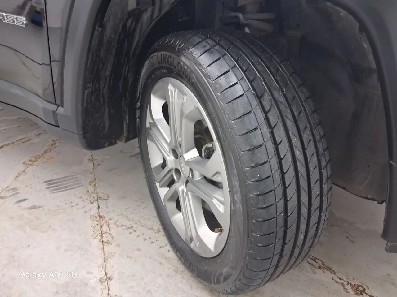 Jeep Compass LONG. T270 1.3 TB 4x2 Flex Aut., foto 13 de 18