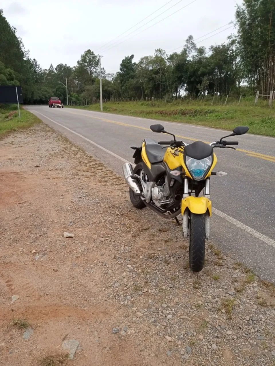 Vendo Cb 300r - Foto 2