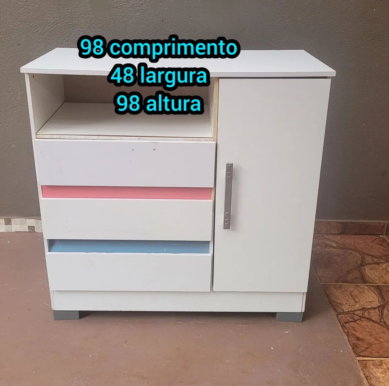 Linda cômoda 