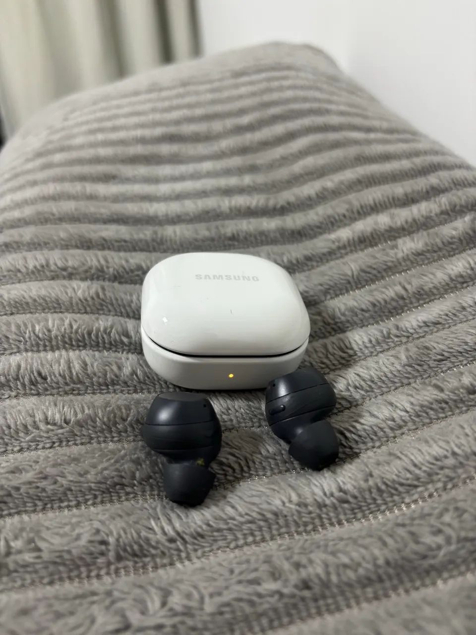 SAMSUNG BUDS FE - Foto 2