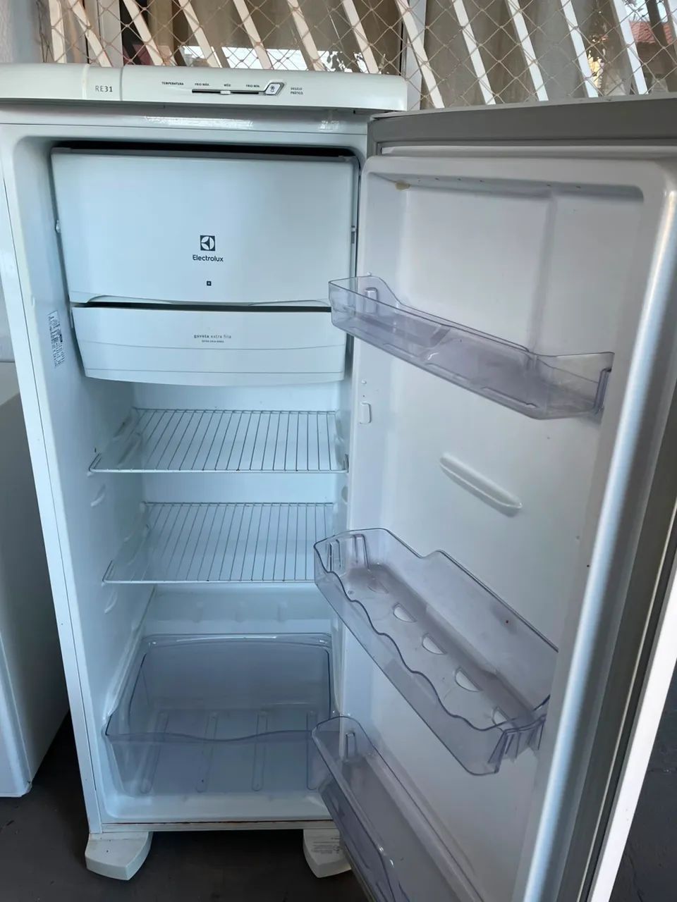 Geladeira/Refrigerador Electrolux - Foto 3