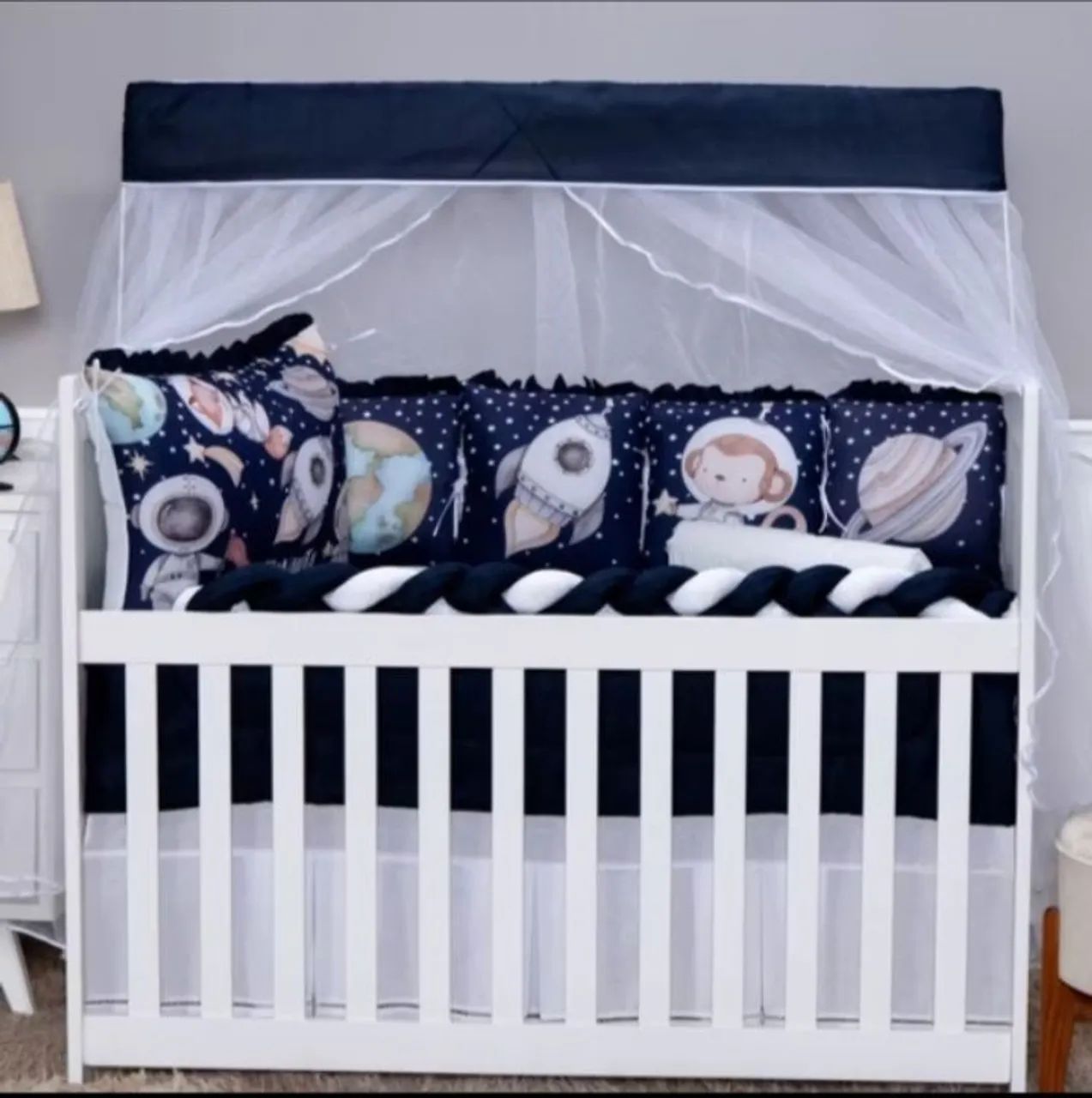 Vendo enxoval de bebê 