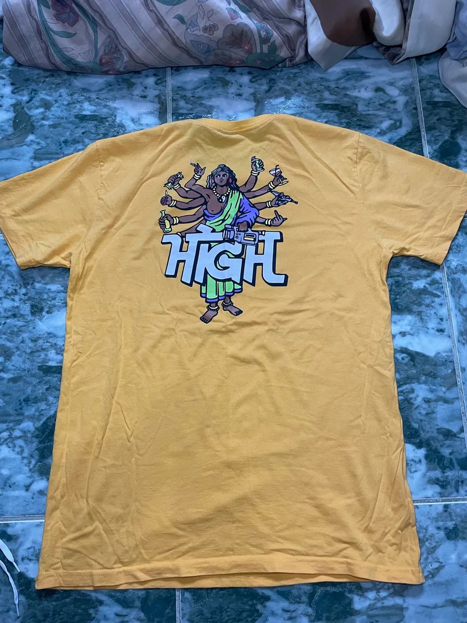 Camisa high usada poucas vezes - Foto 2