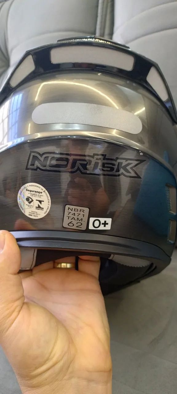 Capacete Norisk com óculos número 62 - Foto 2