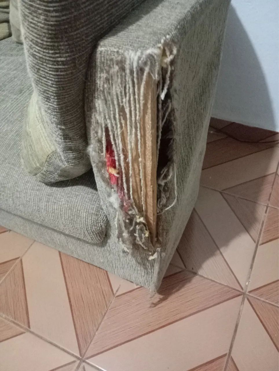 Sofá usado - Foto 2