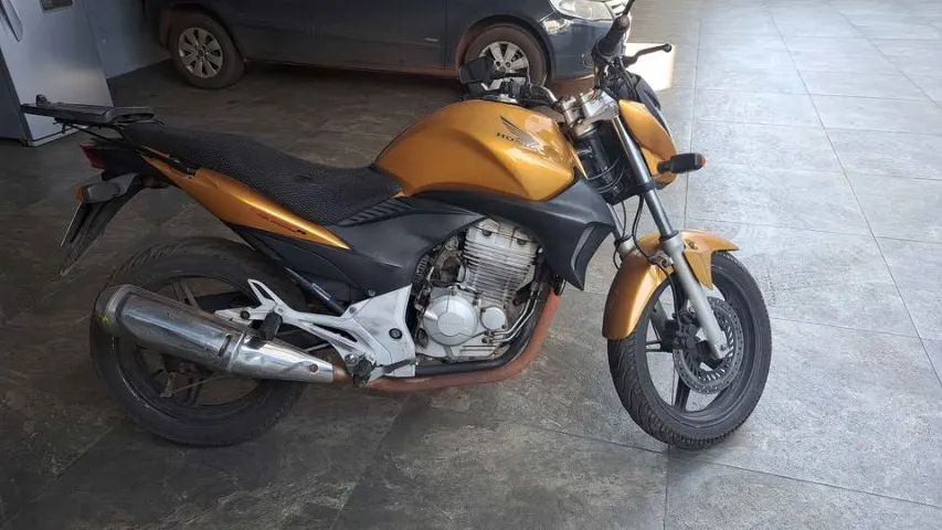 CB 300 Ano 2011 - Foto 2