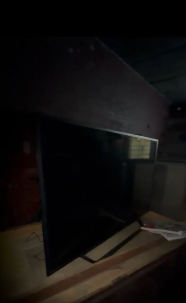 tv 43 polegadas com tela queimada para retirada de peças 