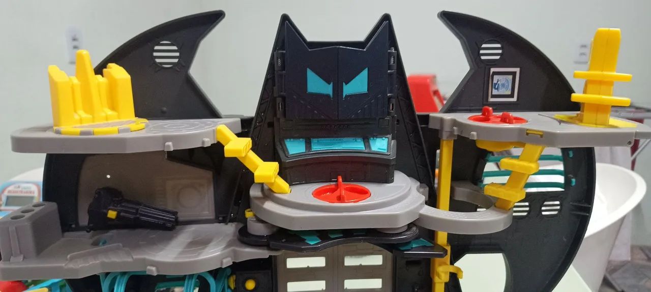 Batcaverna  e Duas caras Imaginext   - Foto 5