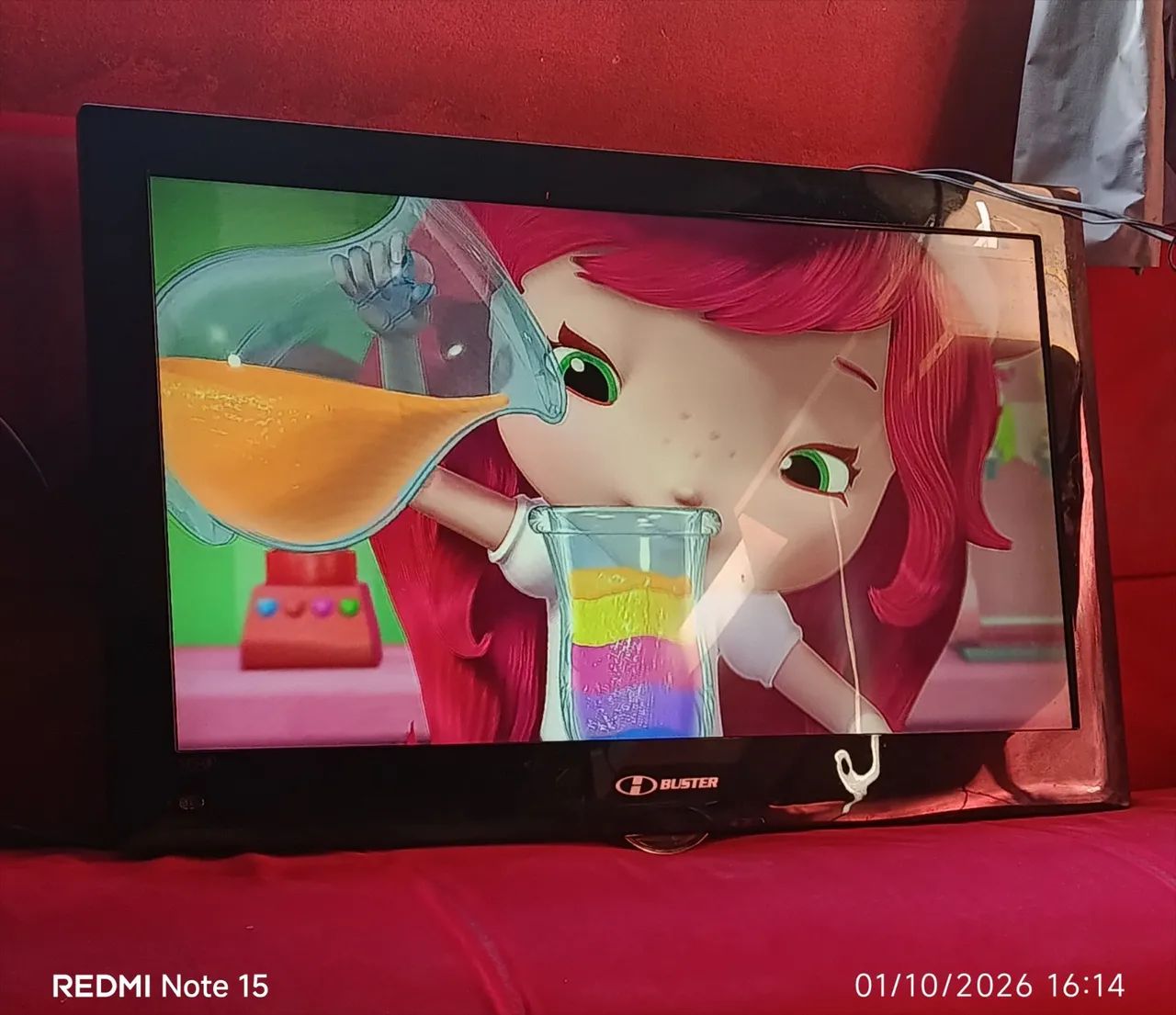 Vendo tv 32 polegadas não é smart  - Foto 2