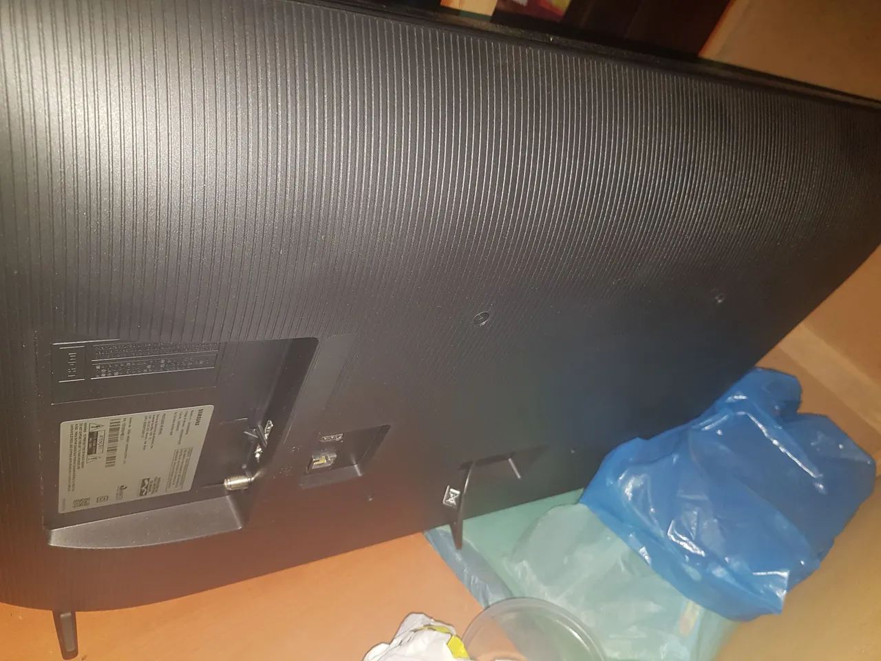 Vendo TV smart quase nova urgente  - Foto 5
