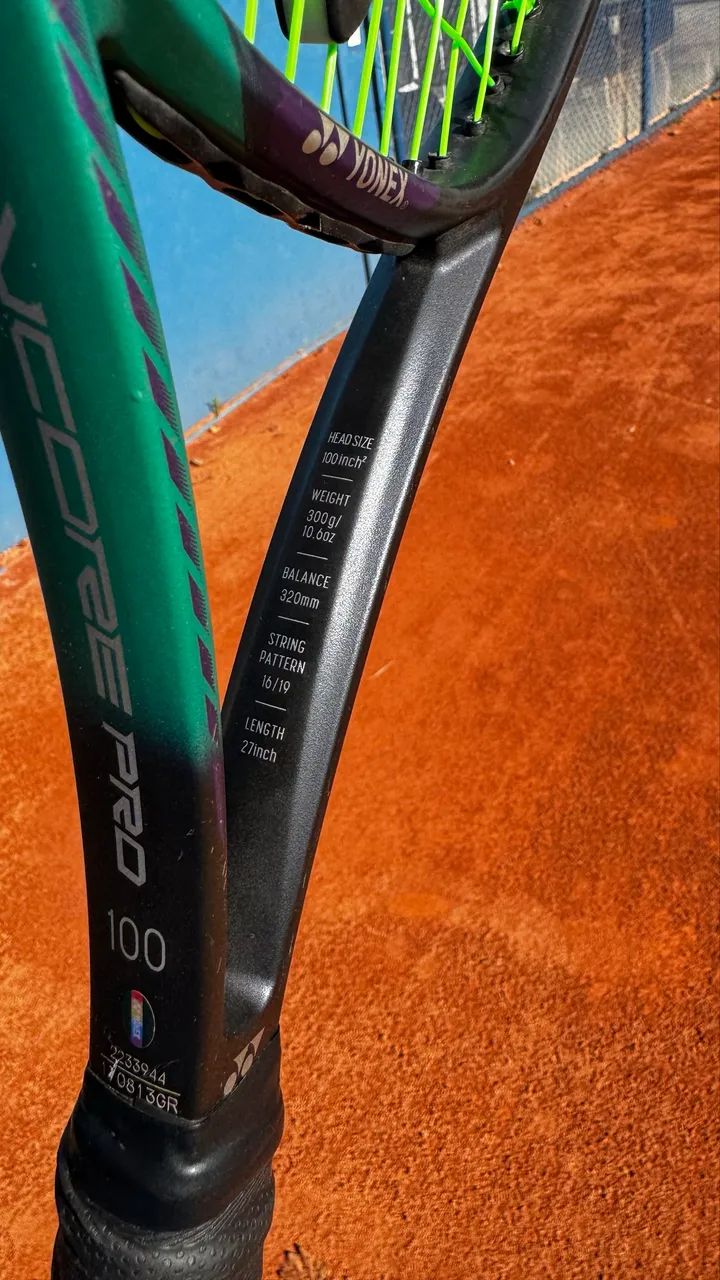 Raquete de tênis Yonex Vcore 100 - Foto 3