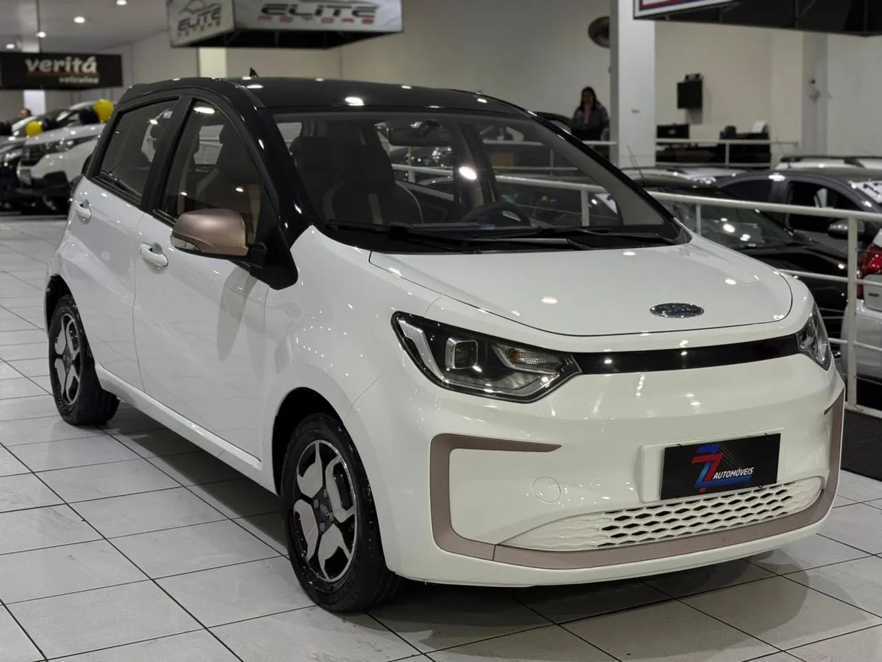 JAC E-JS1 62cv 5P Aut. (elétrico) 2024 - Foto 2