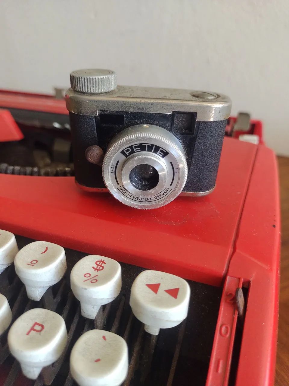 Mini Câmera espiã alemã da década de 50  - Foto 3