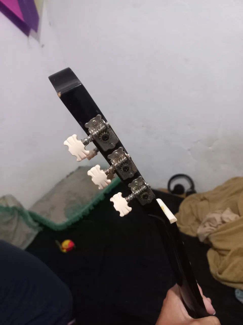 Vendo violão preto - Foto 2