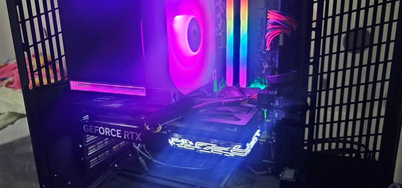 Placa de video NVIDIA RTX 5060 Galax  - Foto 5