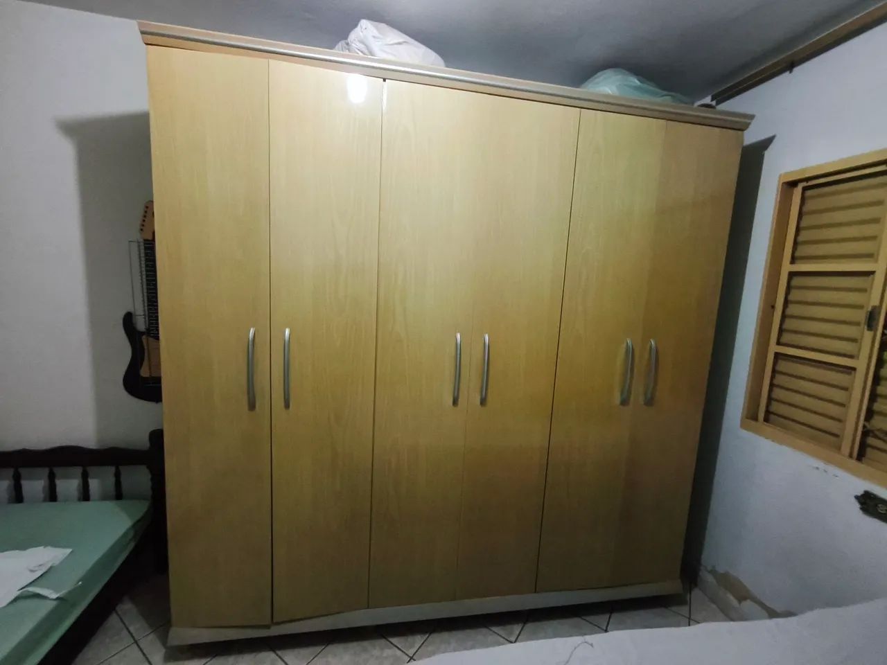 Guarda roupa casal 