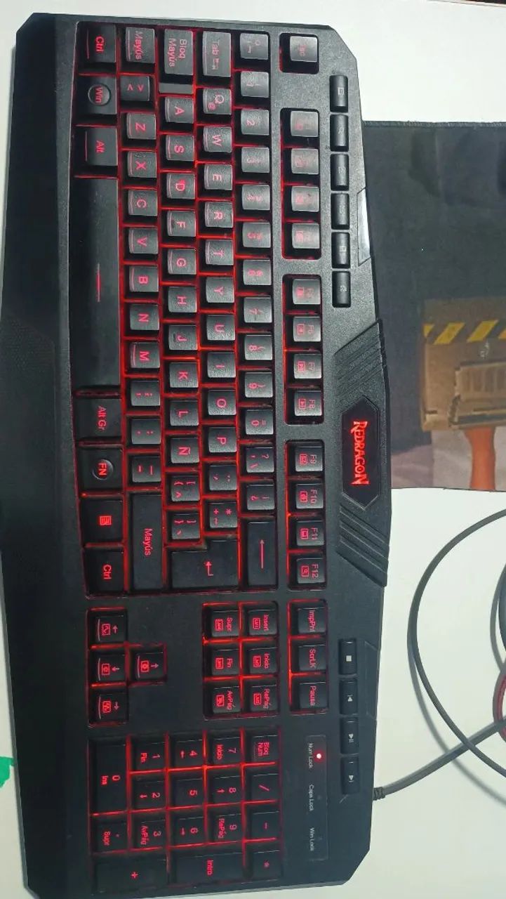 Vendo teclado red dragon  - Foto 3