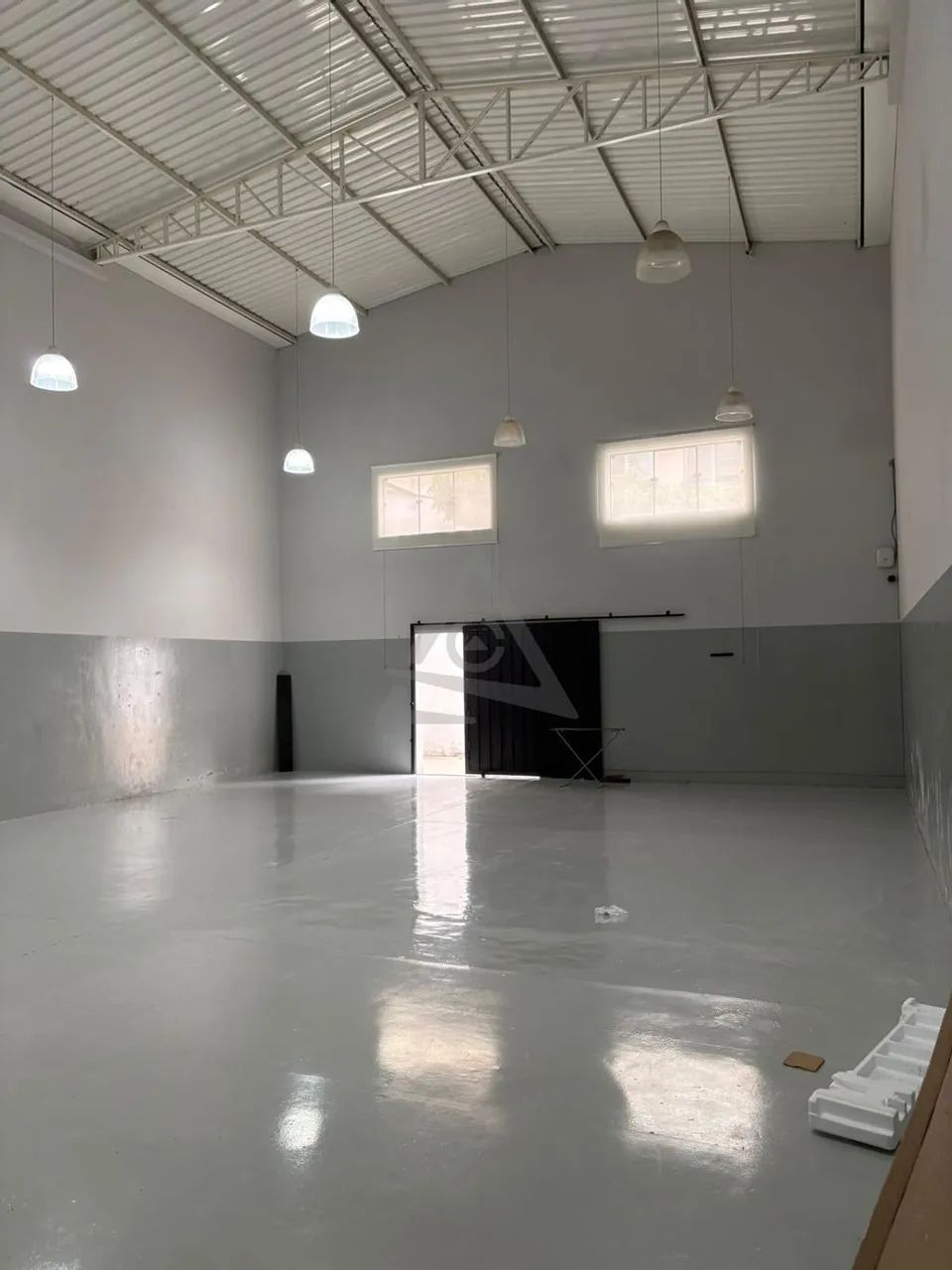 Galpão para alugar em Campinas, Vila Marieta, com 382 m²